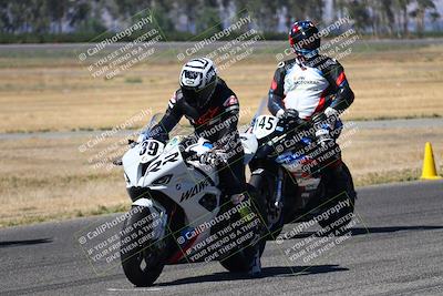 media/Aug-13-2023-CRA (Sun) [[1cfc37a6fb]]/Race 6 1000 Supersport/Grid Shots/